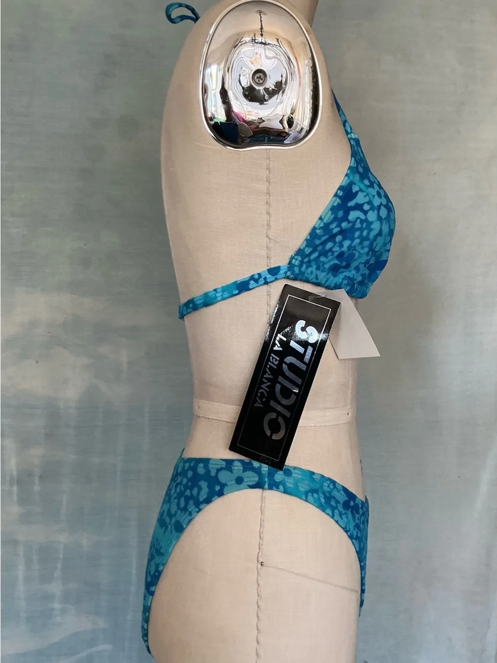 Studio by La Blanca dive into
